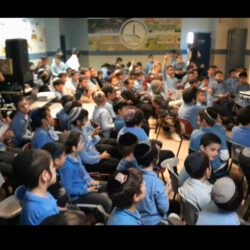 משחק קליקרים טרוויה ושלטי משחק